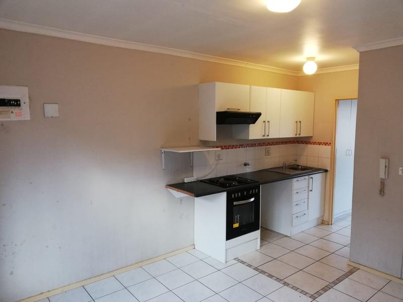 To Let 1 Bedroom Property for Rent in Morgenster Western Cape